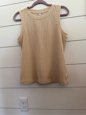 nine britton Ribbed Tank Top in Beige